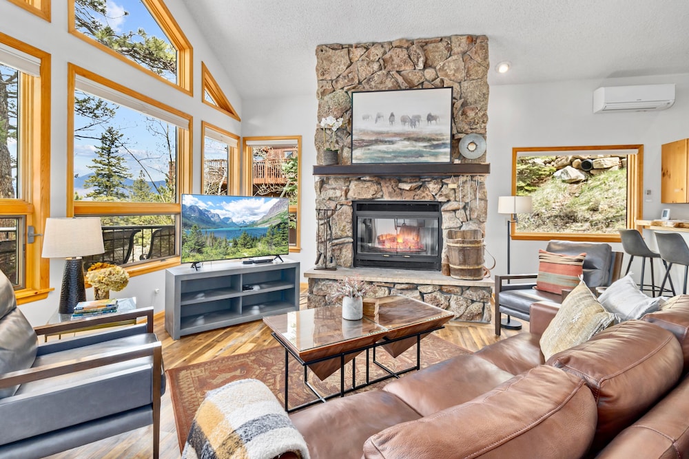 Montane Luxury Vacation Rental At Windcliff 3 Bedroom Home