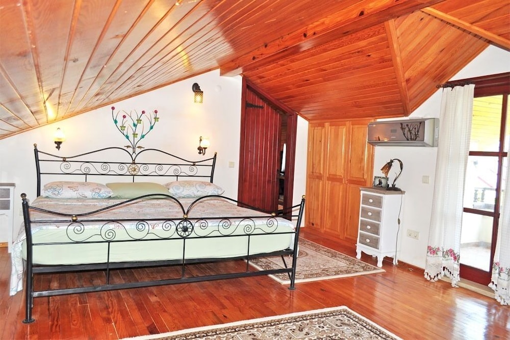 Esra Villa Kayakoy view 3