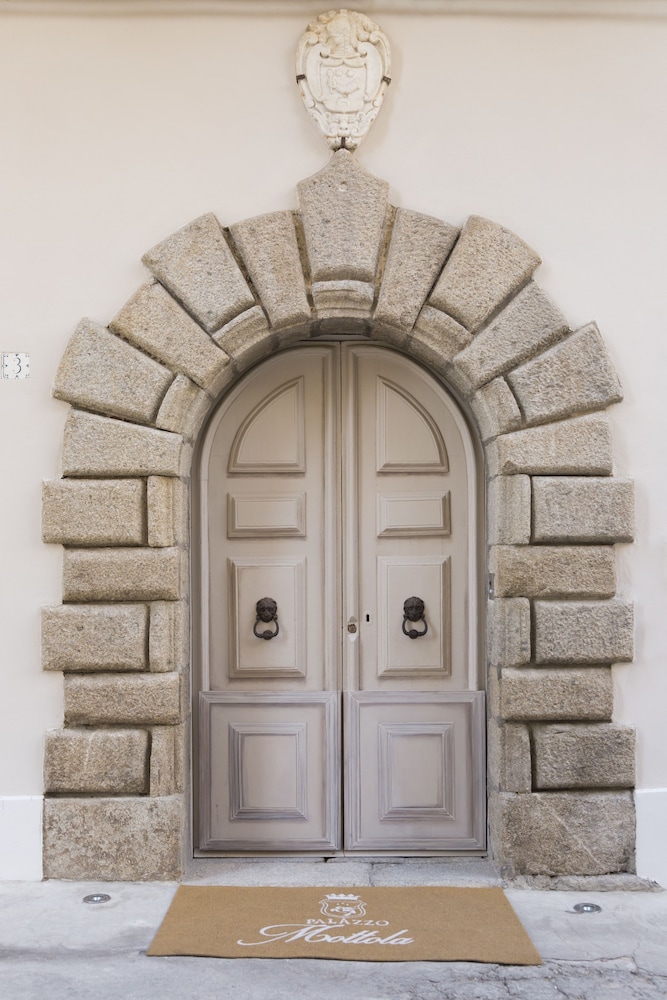 Palazzo Mottola Tropea