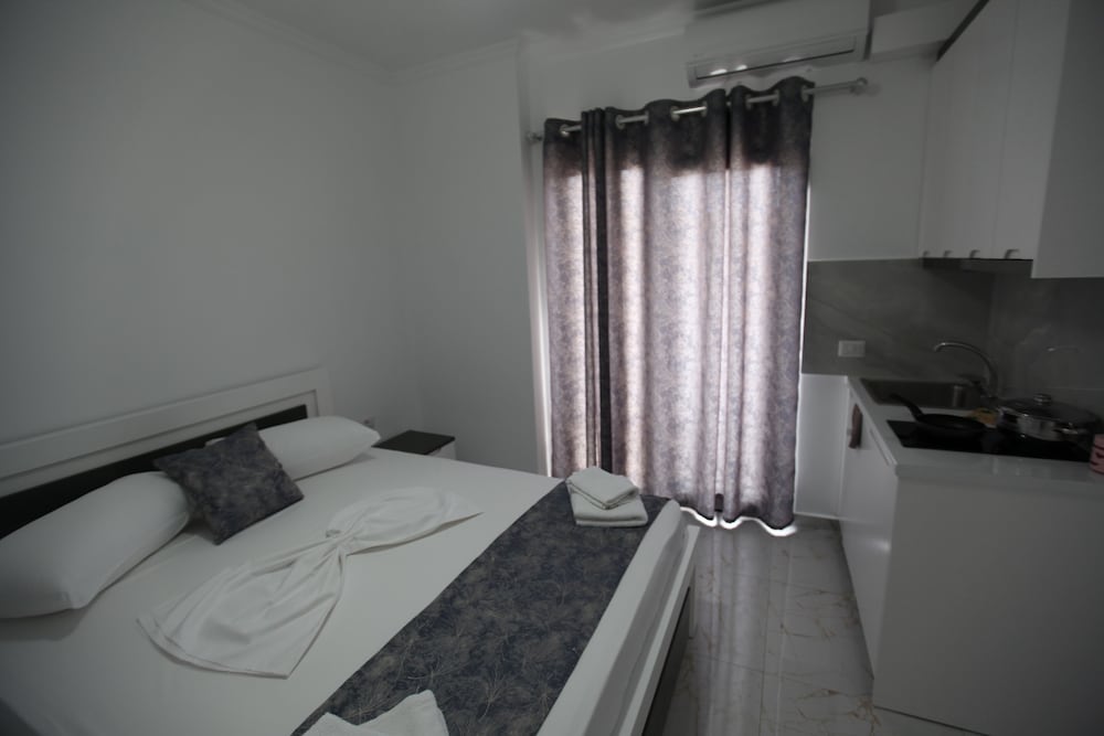 Irdi Aparthotel