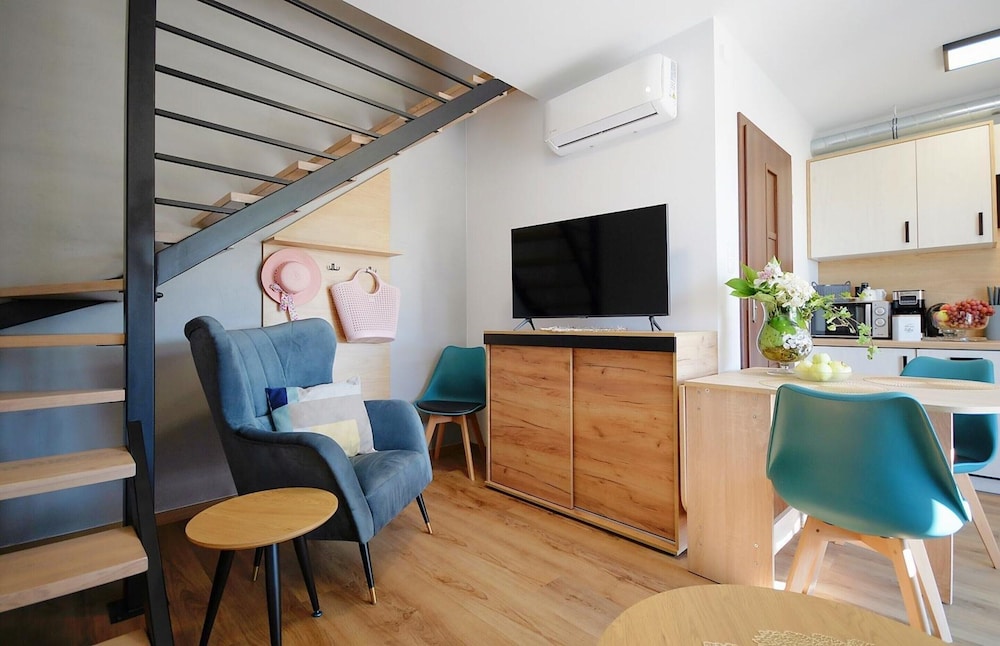 Holiday Home in Mielenko Near Beach