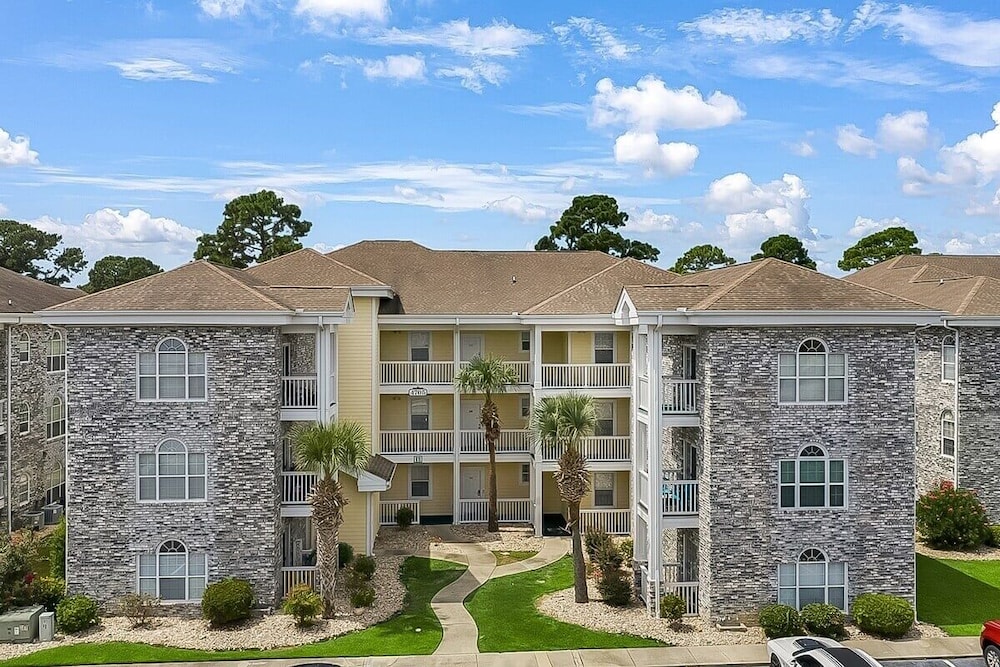 Magnolia Place 4705-102 2 Bedroom Condo