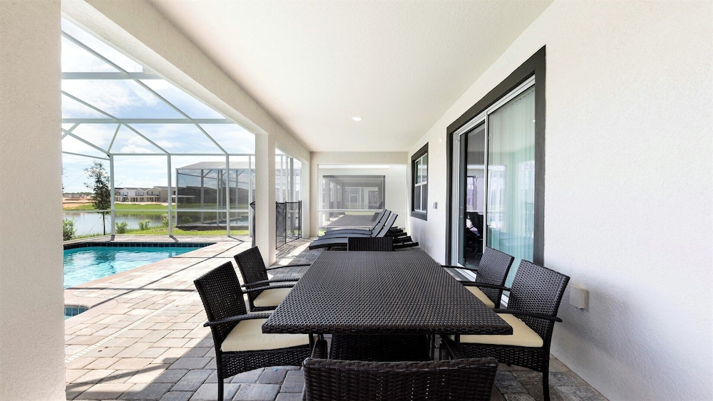 The Retreat at Champions Gate by Nova
