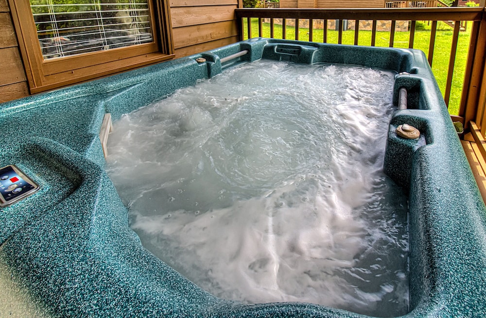 Mountain Creek #3584 by Aunt Bug's Cabin Rentals