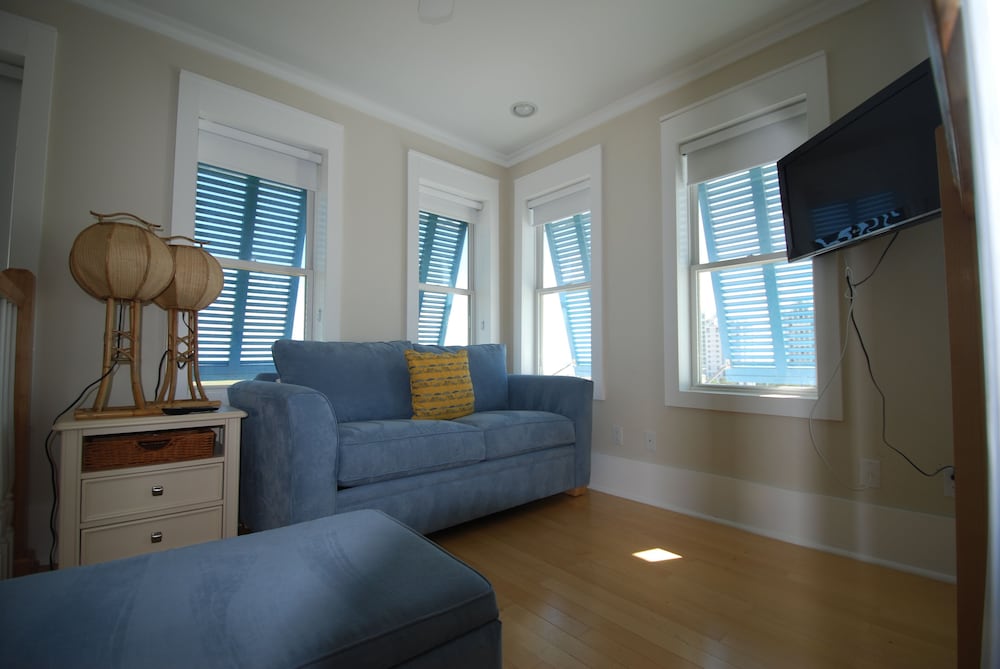 Kokopelli - Bay Front / Marina Front 3 Bedroom Townhouse by RedAwning