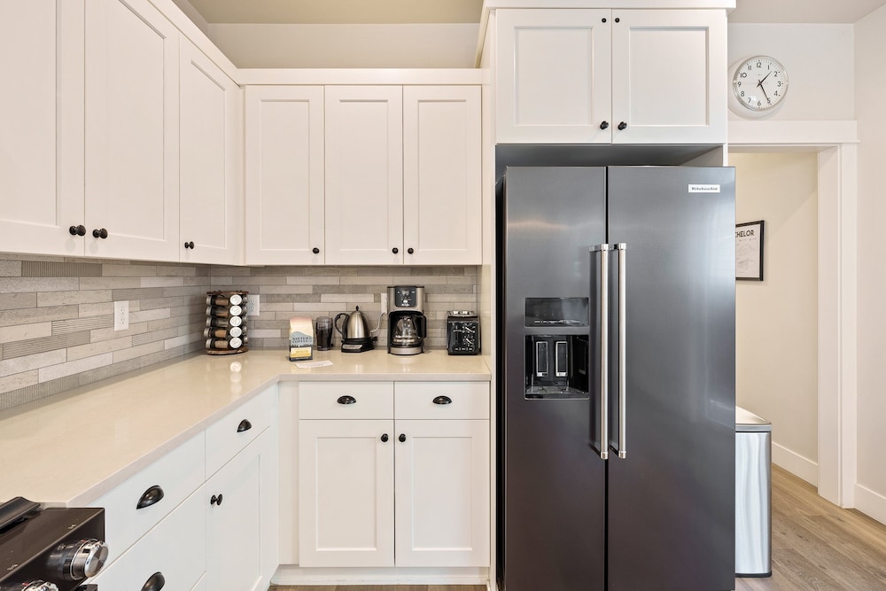 S'more Bend 4 Bedroom Home