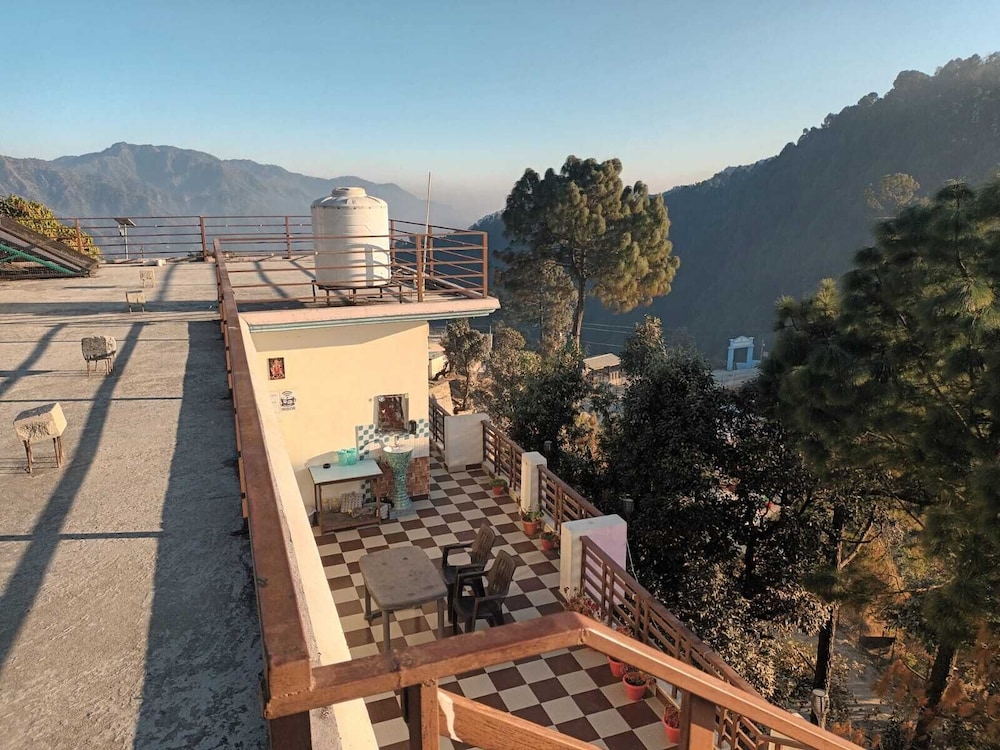 The Hill Heaven HomeStay