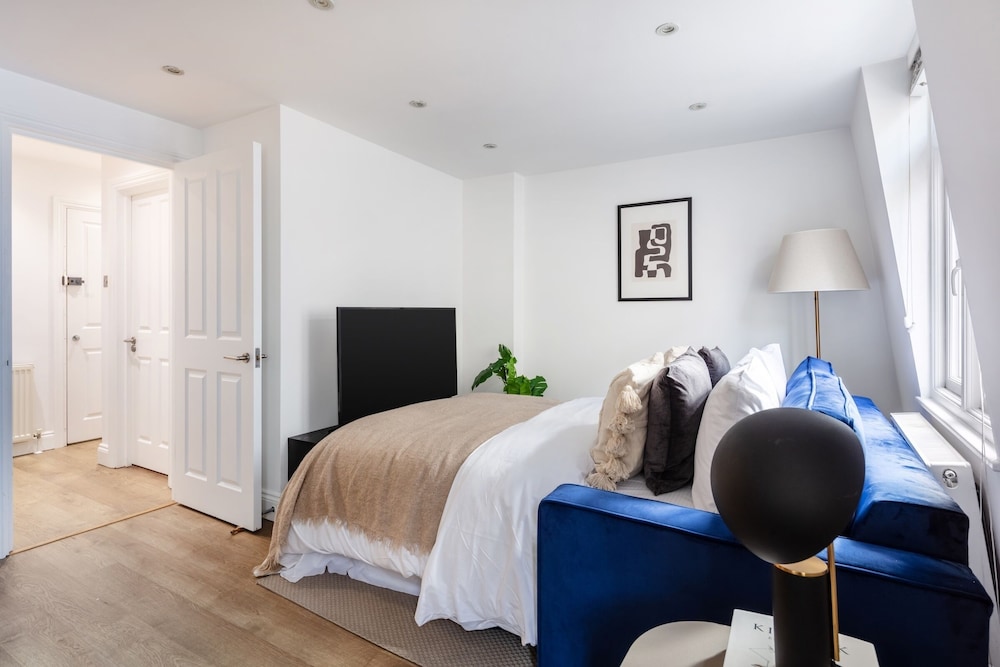 Chic 1BR Close to Buckingham Palace