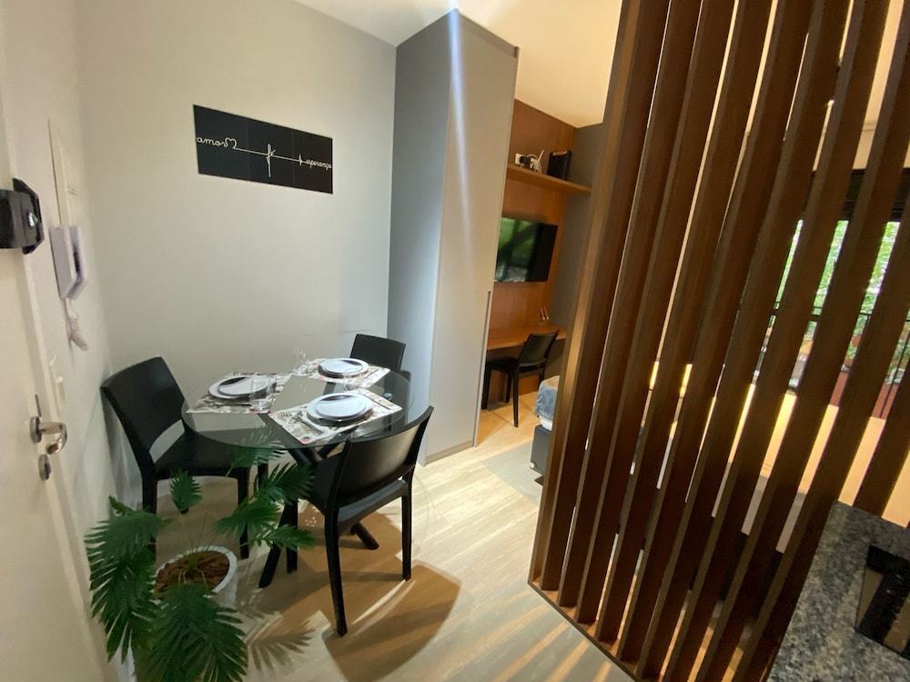 Piscina- AC- academia - Brazilian Corner