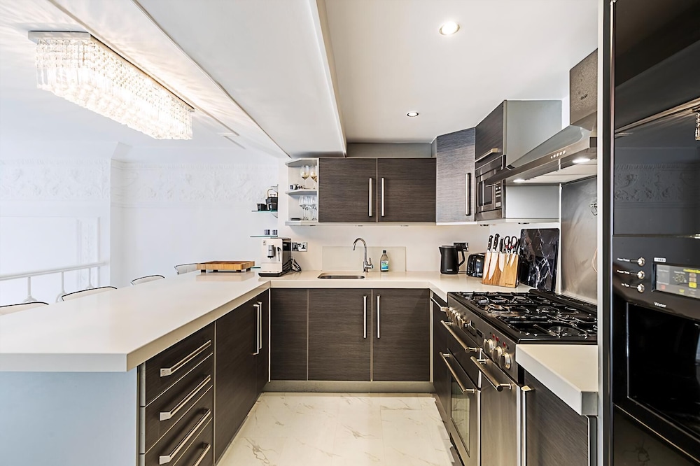 Central London Chic Townhouse