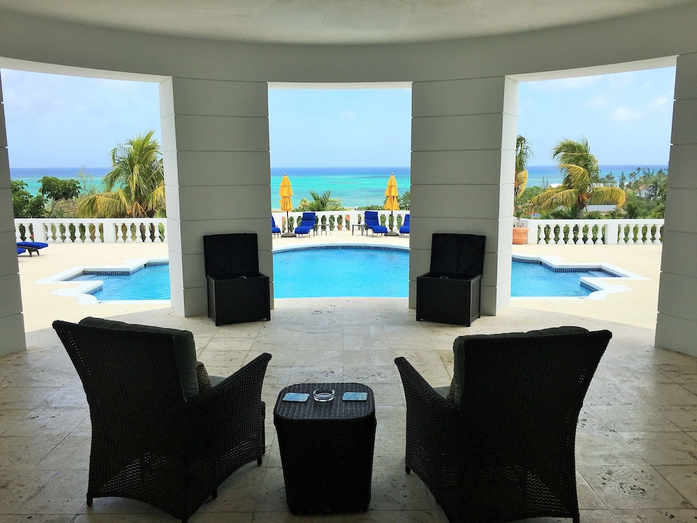 Nassau - Paradise Island Vacations - Ocean West Boutique Hotel - Property Image 38