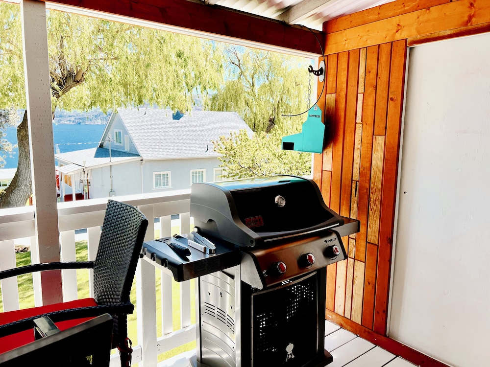 Peachland Beach Resort