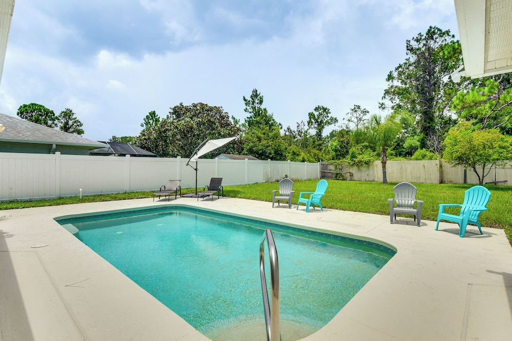 Palm Coast Comfort: Family Home w/ Lanai, Big Yard