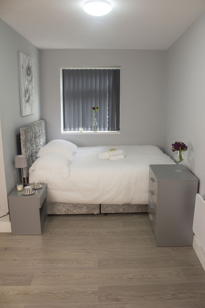 Charming Accommodation Close to Birmingham view 4