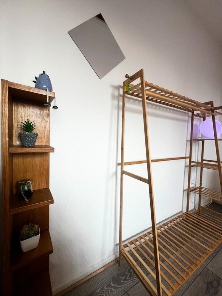 London Luxe Apartment - Spacious & Stylish
