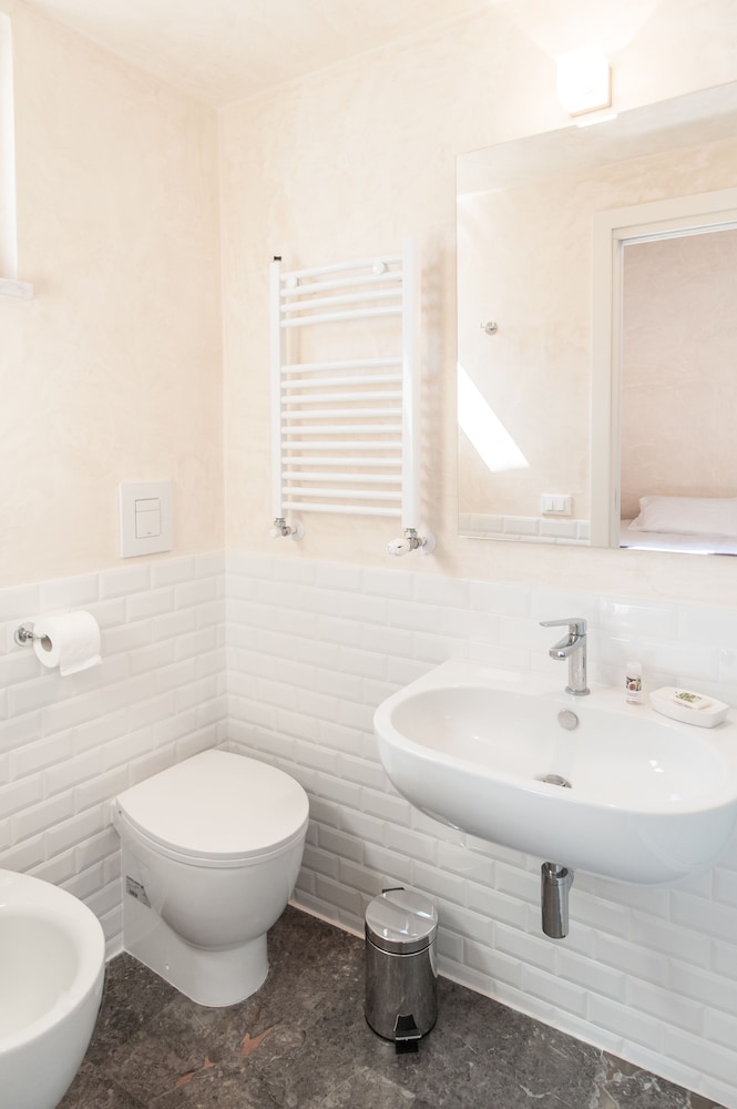 Le pomelie bed and breakfast