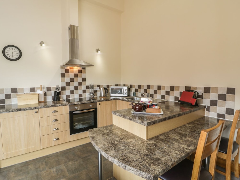 Kitchen Cottage view 4