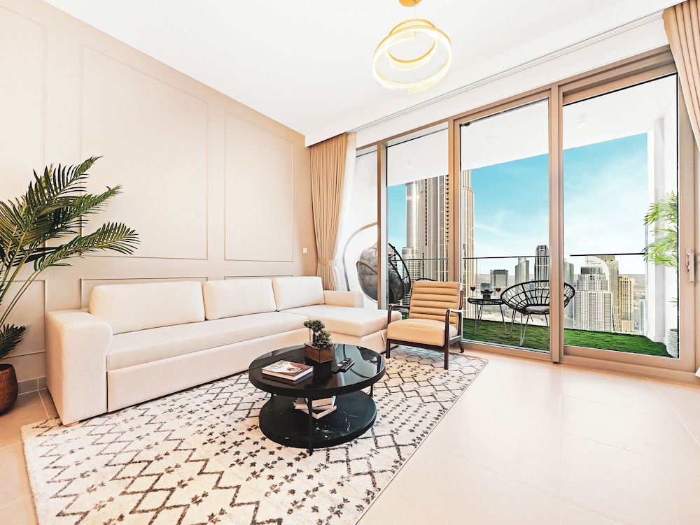 Panoramic Views from Forte by Propigo