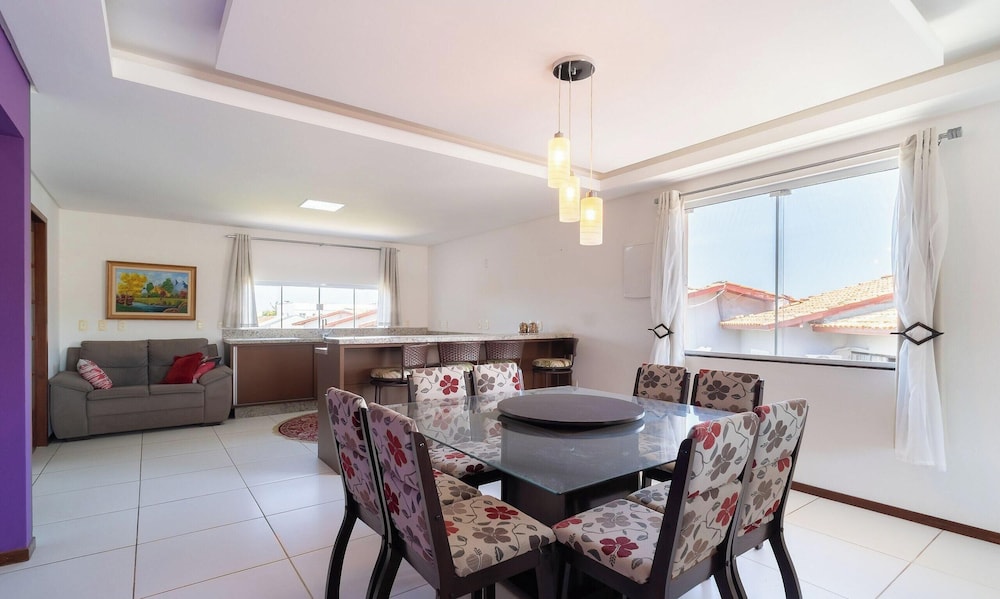 House w/ 3BR and BBQ Area in Ingleses Odi0487