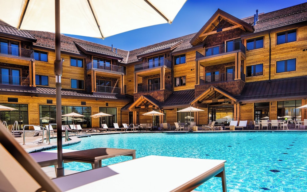 Heavenly Lake Tahoe Ski Resort