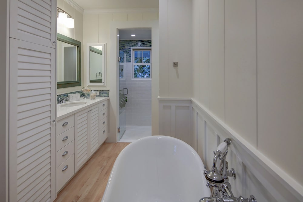 Gorgeous Renovated 1937 Plantation Style Beach House 50 Steps To The Center Of The Beach 5 Bedroom Home by RedAwning view 5