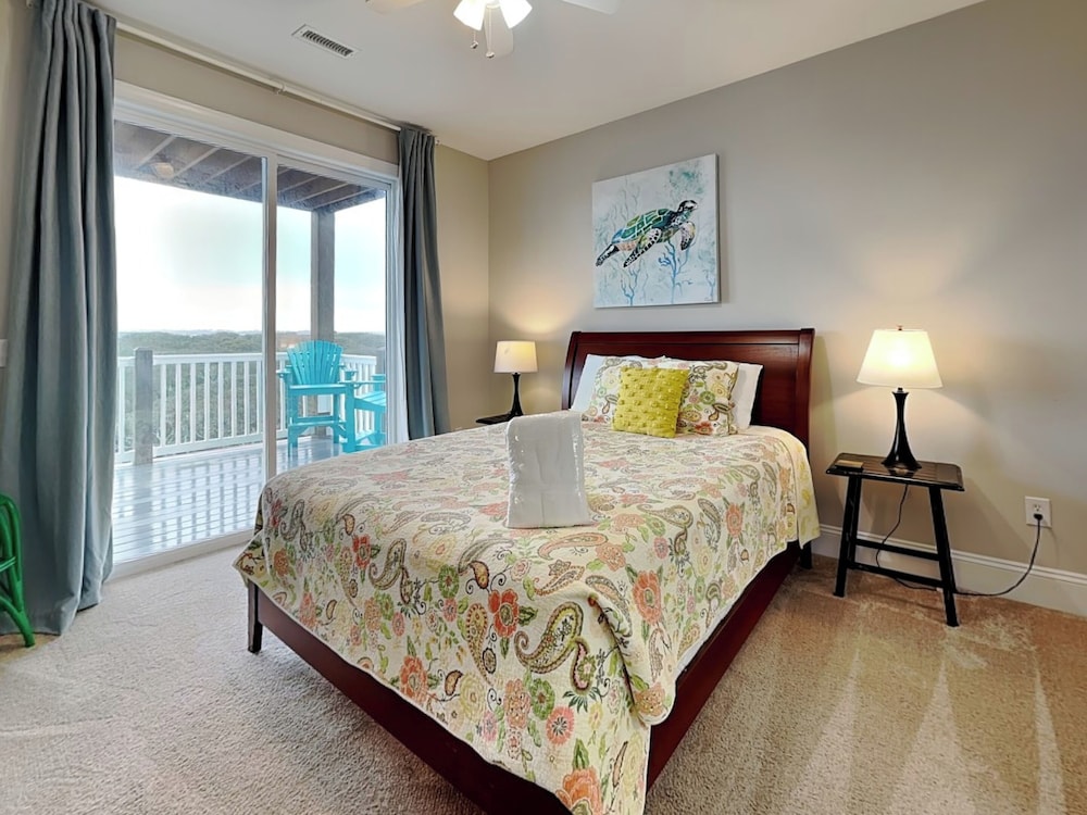 Eagles' Landing by Topsail Realty