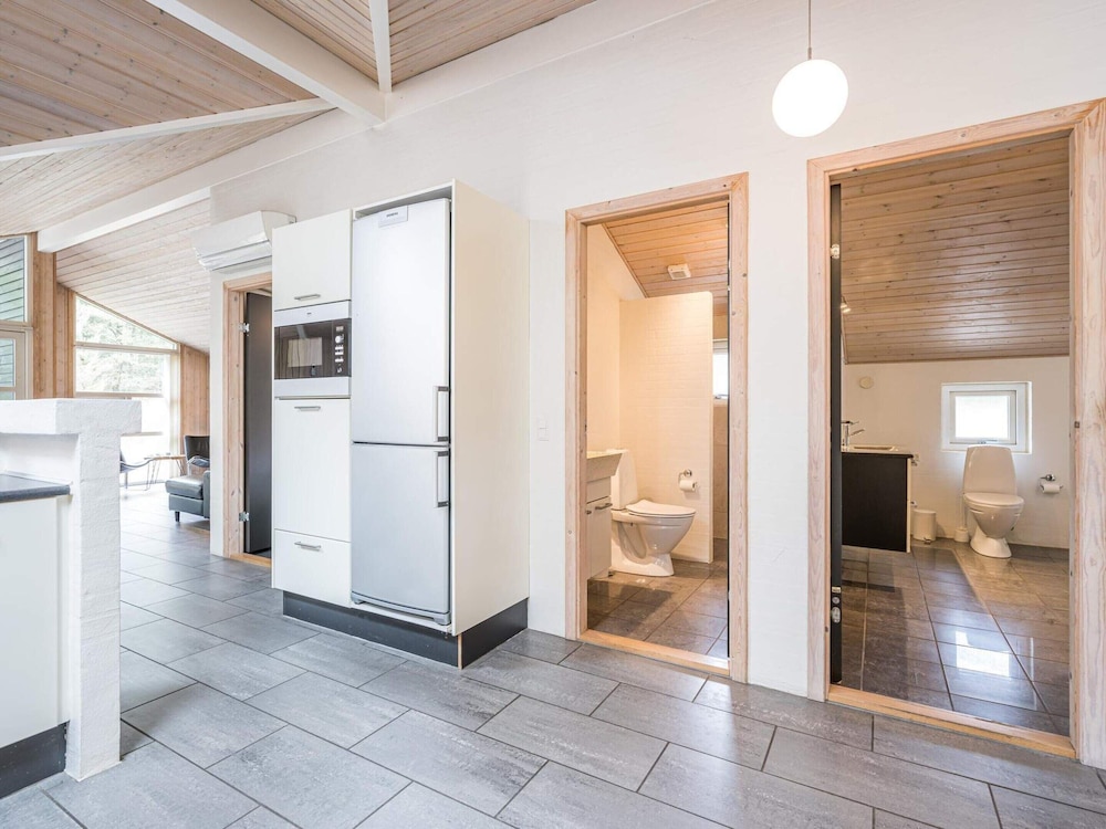 6 Person Holiday Home in Blavand