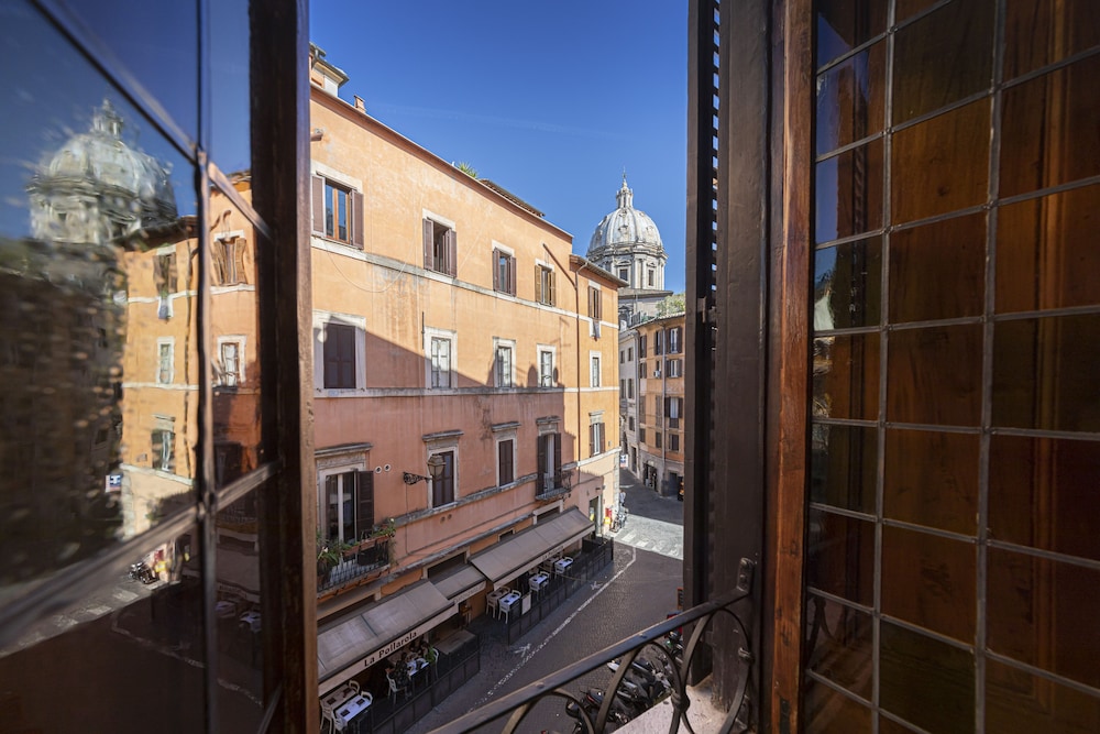 Campo de' Fiori 34