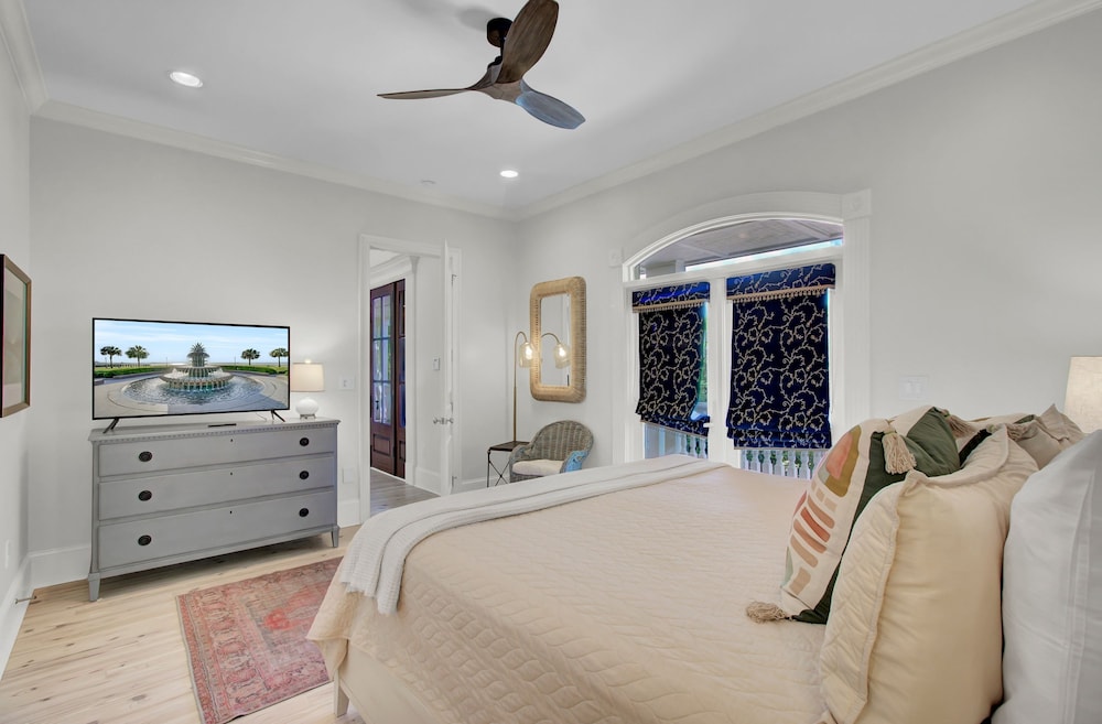 114 Ocean Boulevard by Avantstay Beachfront Infinity Pool Basketball Court Recently Renovated