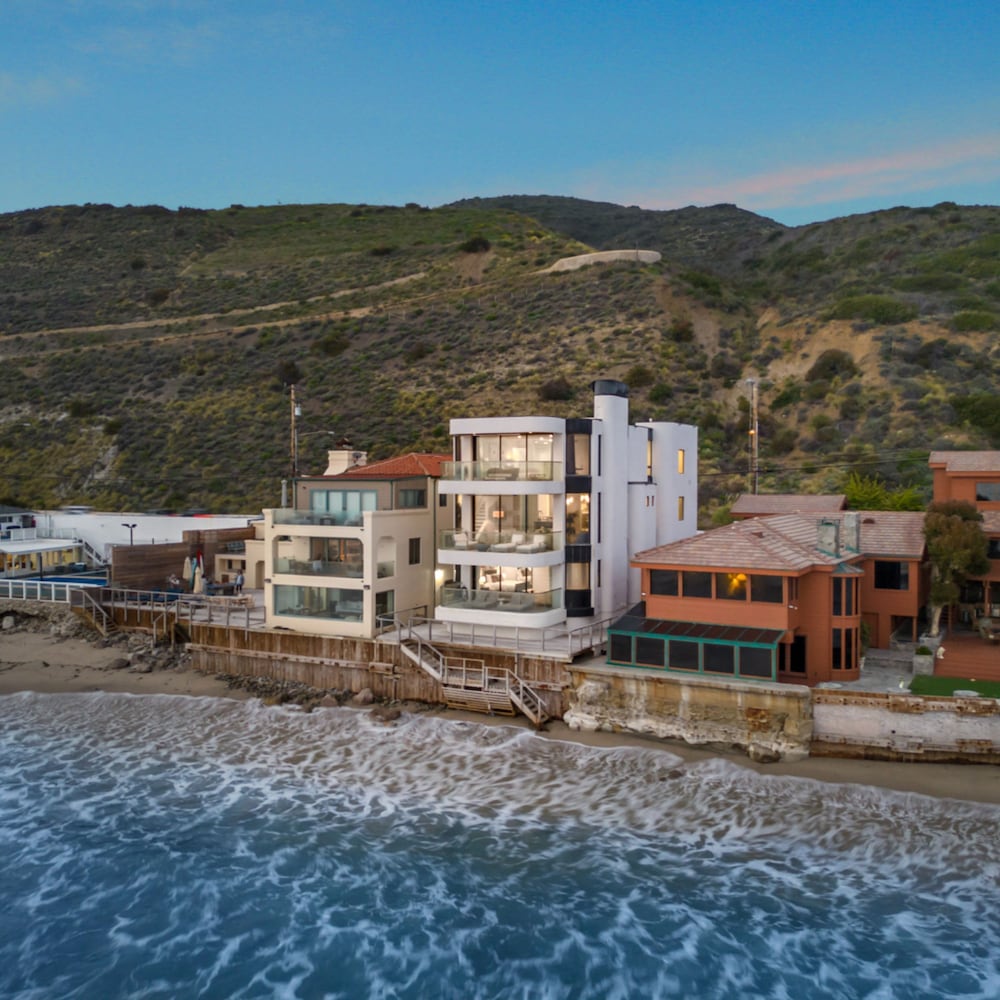 Malibu Oasis in Topanga view 4