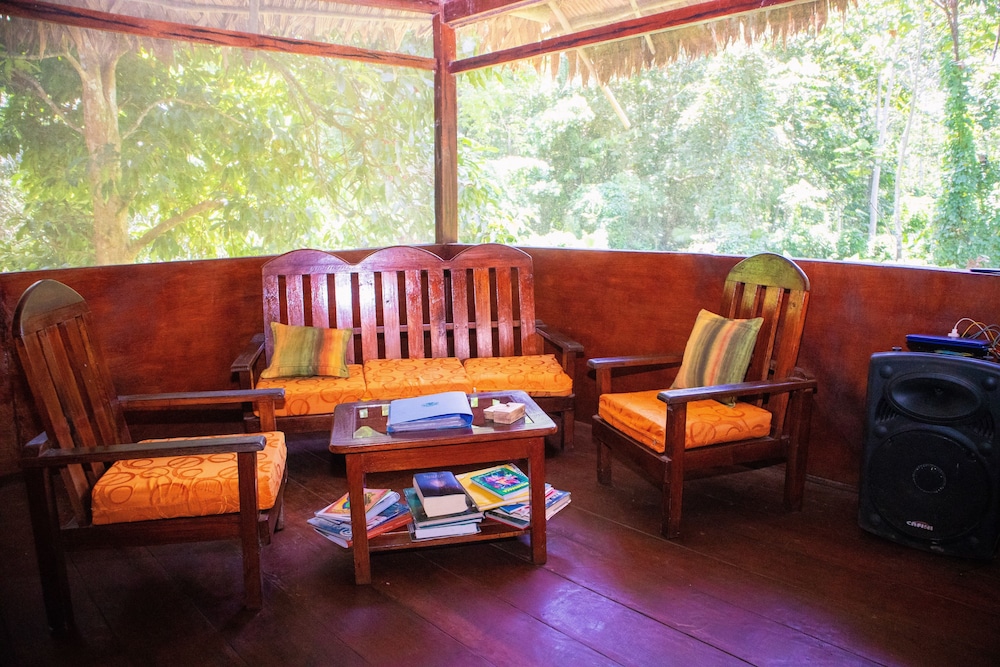Avatar Amazon Lodge & Canopy Park