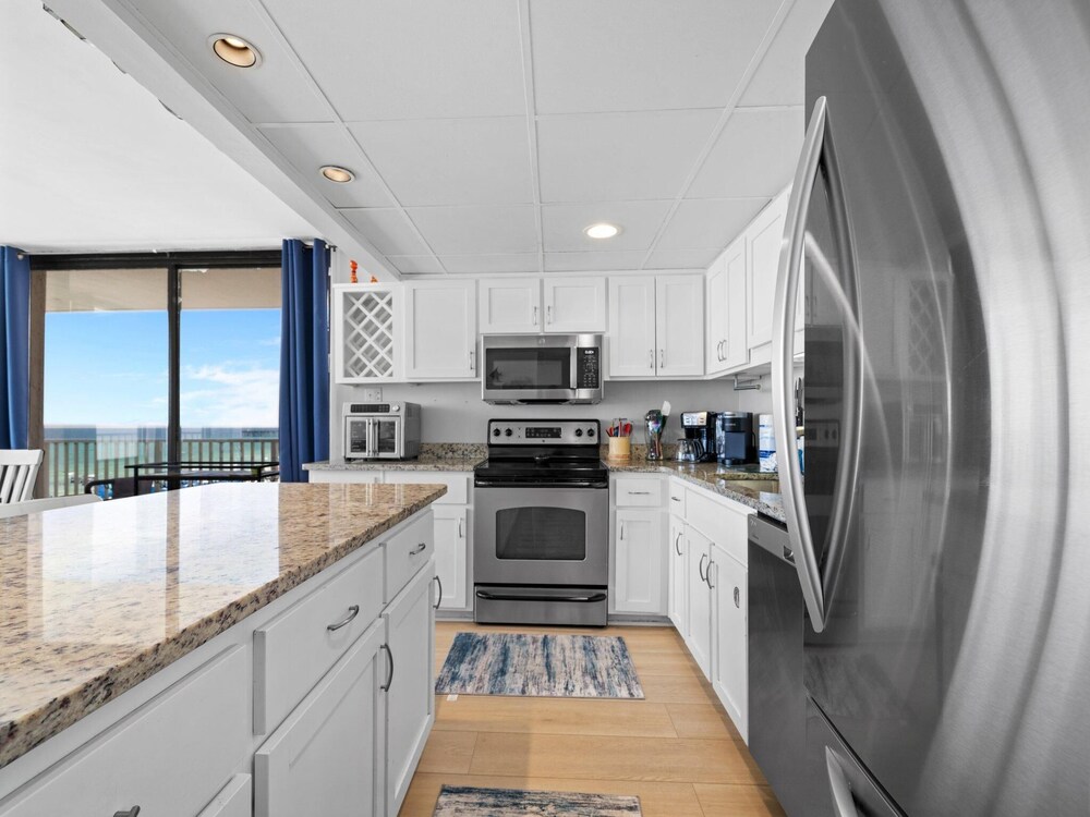 Windward 408 at Edgewater