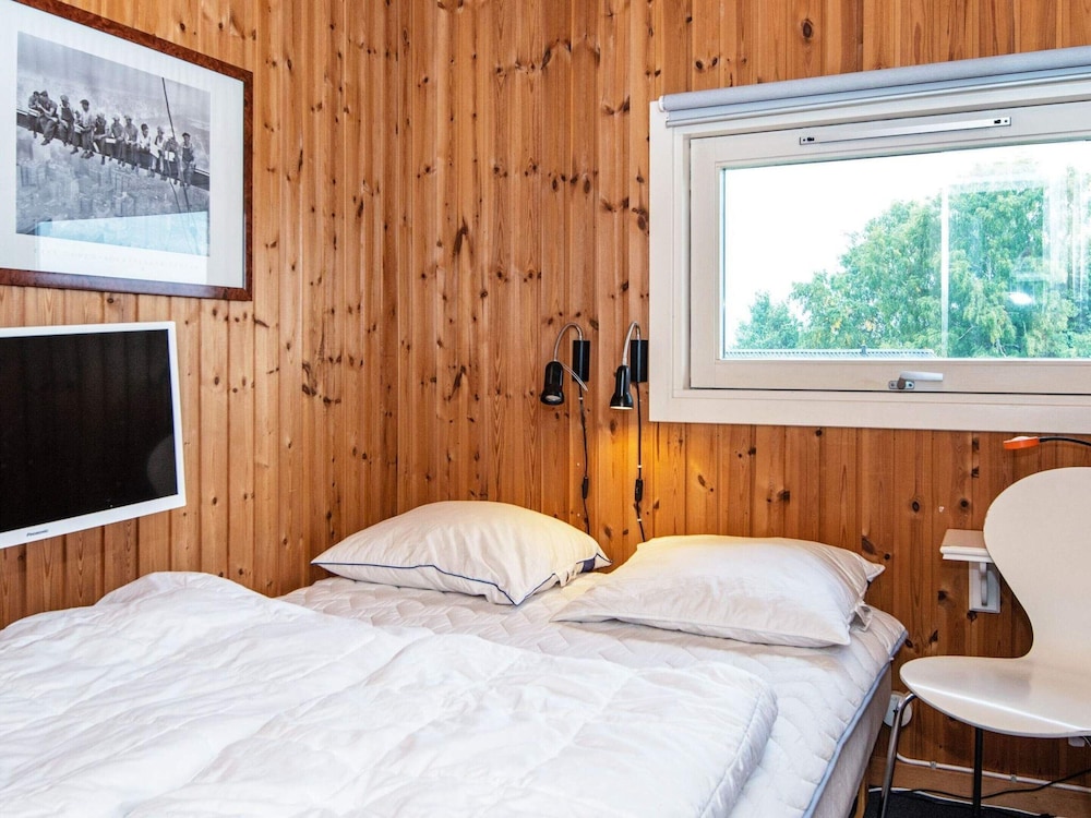 8 Person Holiday Home in Glesborg view 5