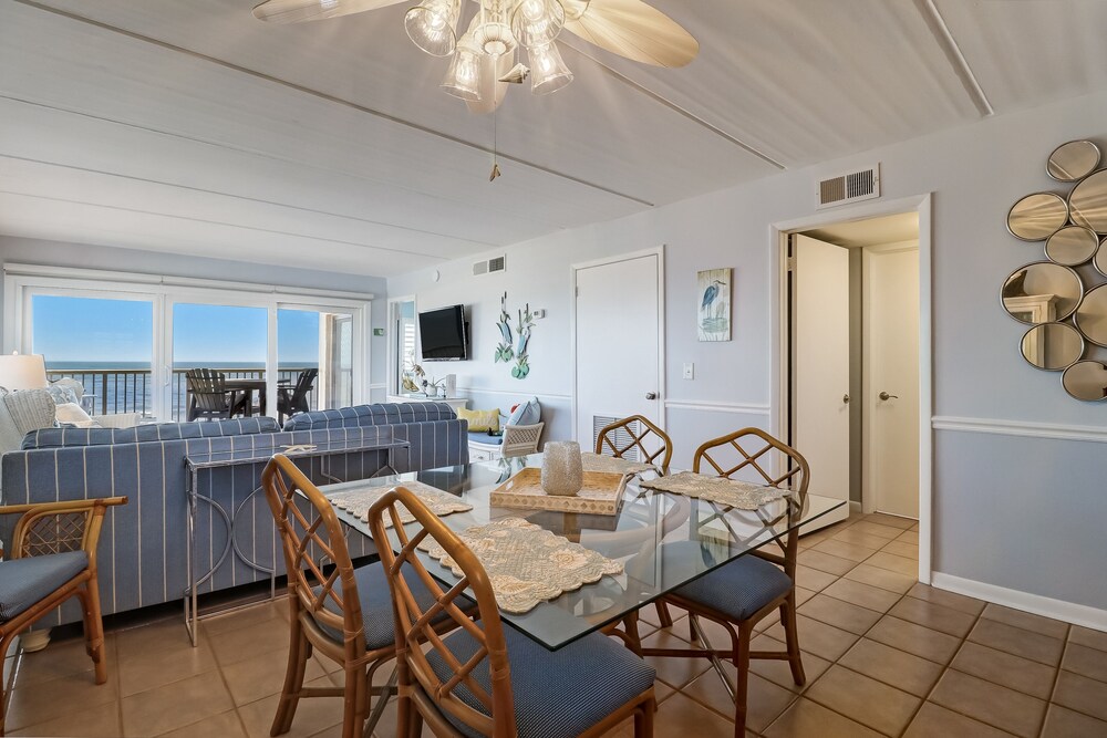 Fernandina Beach Vacations - Beach Condo Miles-long Views Sand and Sea, Access to Private Fishing Pier by RedAwning - Property Image 8