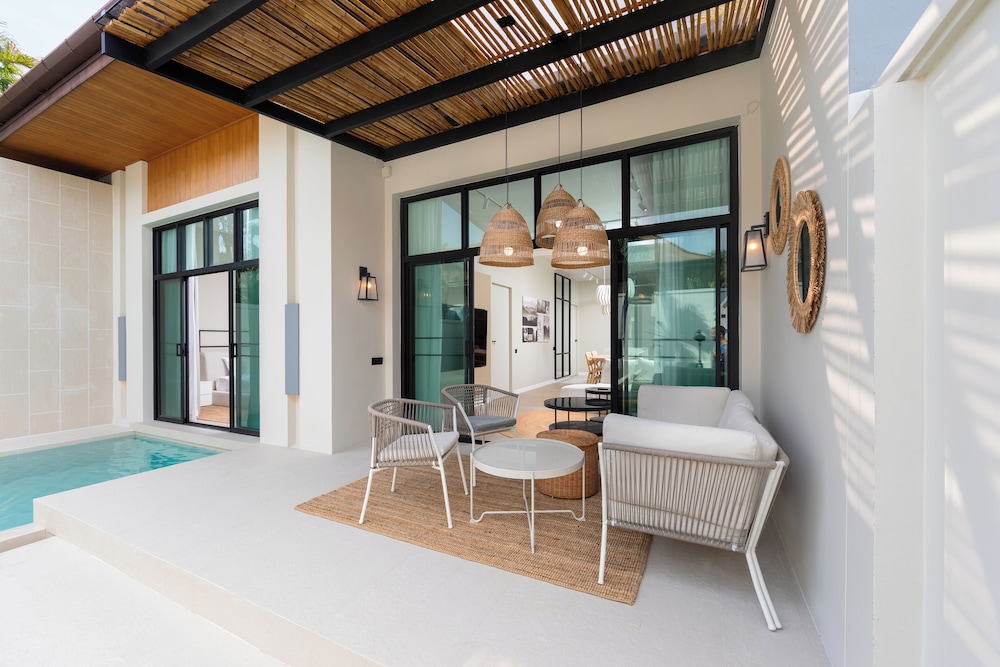Onyx Villas by TropicLook