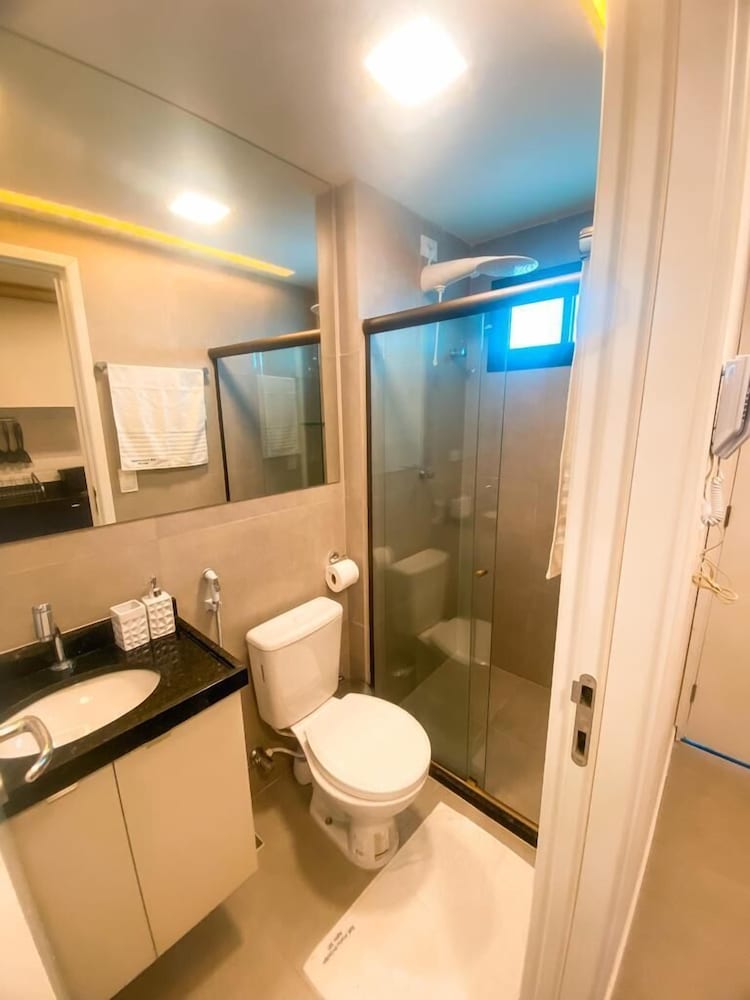 Flat Charmoso Vista Mar by La Playa