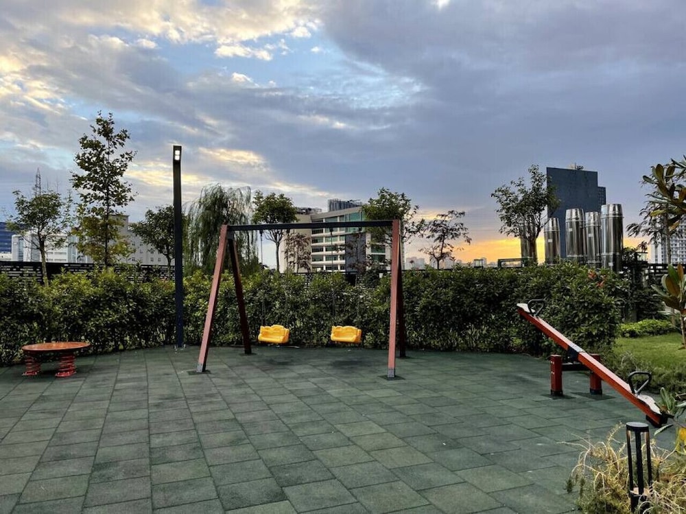 Exclusive1 1 Apartment With Terrace - Core Living