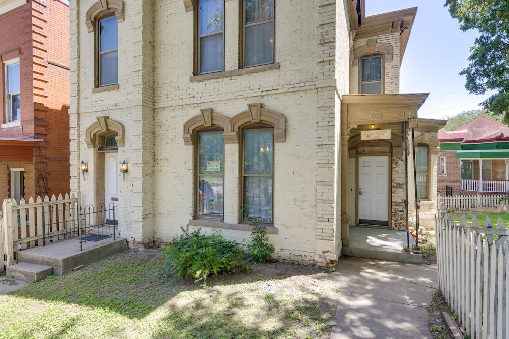 St Joseph Vacations - Historic St Joseph Vacation Rental Near Museums - Property Image 3