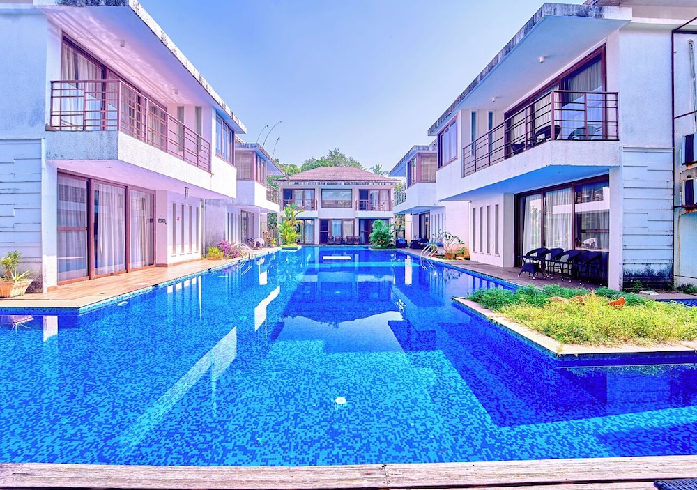 Aquasol Pool Villa Goa by VOYE HOMES