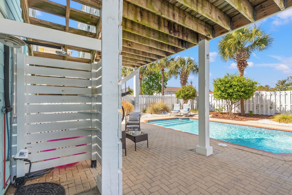 Seafoam Beautiful 3BR Home With Heated Private Pool - 4 Min Walk to Beach!