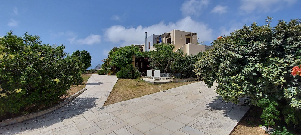 Doma Apartments