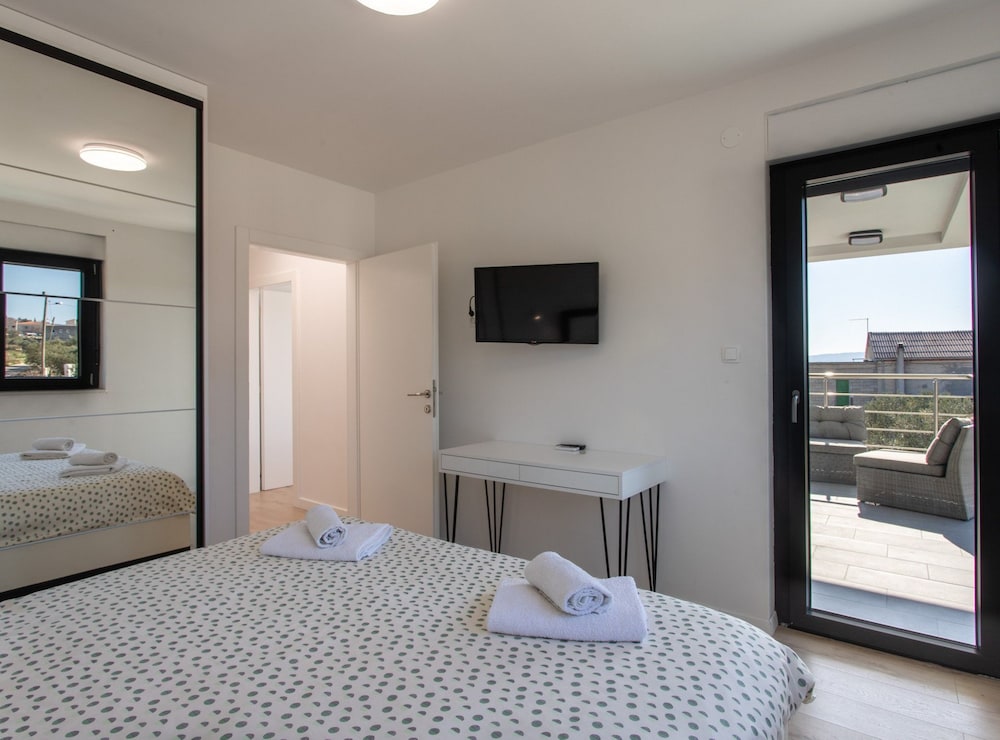 Dazzling Kaštel Novi Villa With Private Pool and Scenic Sea Views