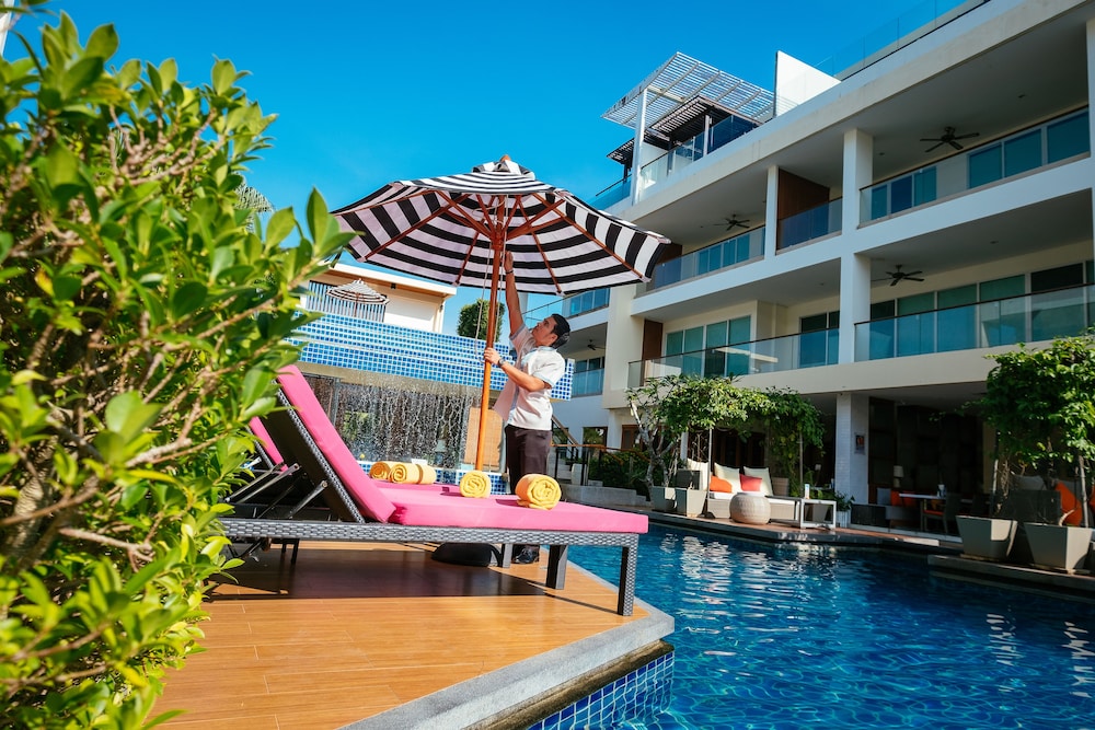 The Pelican Residence & Suite Krabi