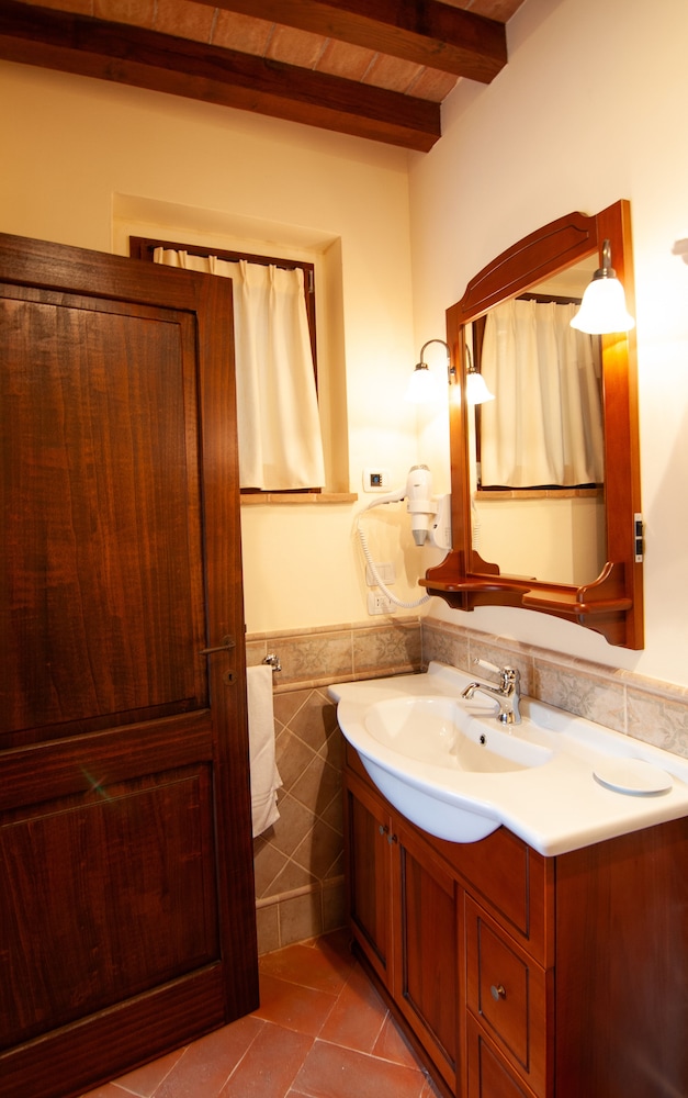 Borgo Sant'Apollinare Resort