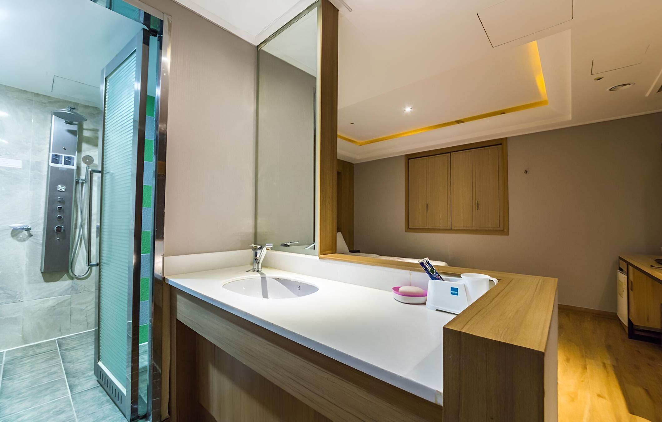 Gildong Argo Hotel