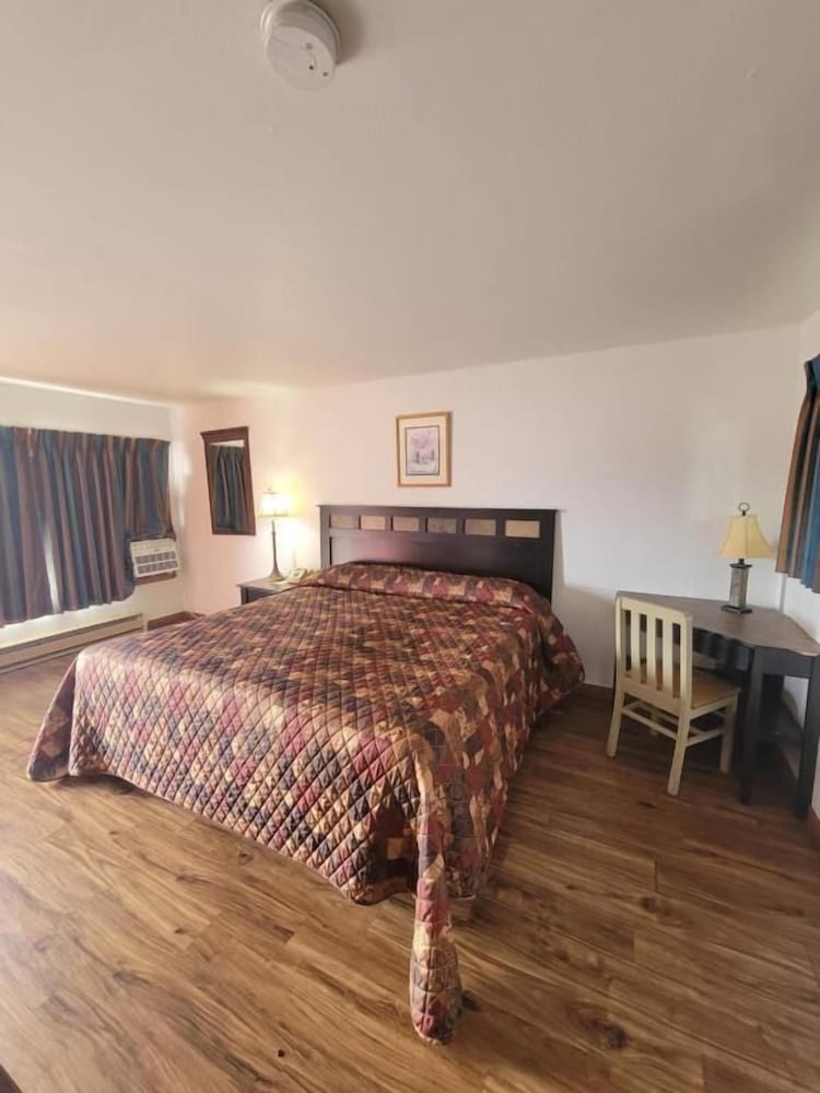 Daniel's Motel