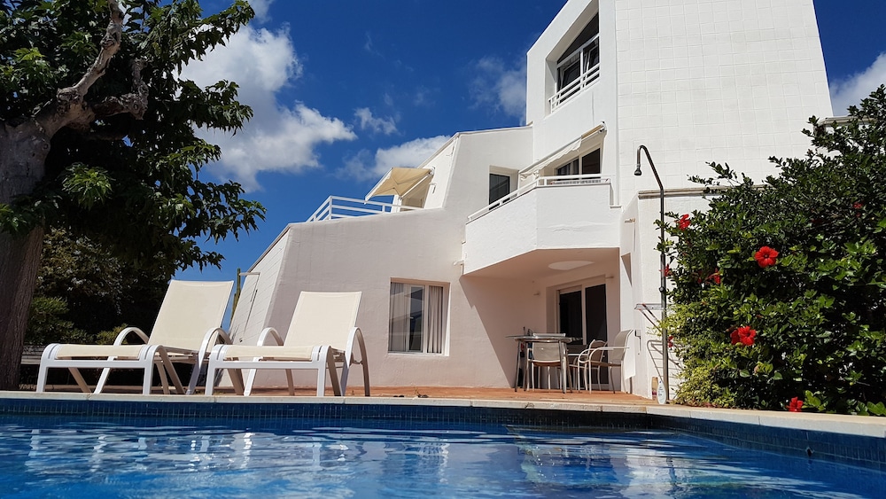 STARBAL VILLA