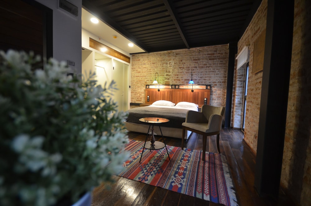 Unver Galata Apart - Image 40