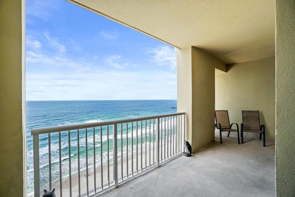 Grand Panama Beach Resort by Panhandle Getaways