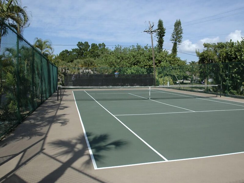 Sandalfoot Beachfront Condominium, photo 10